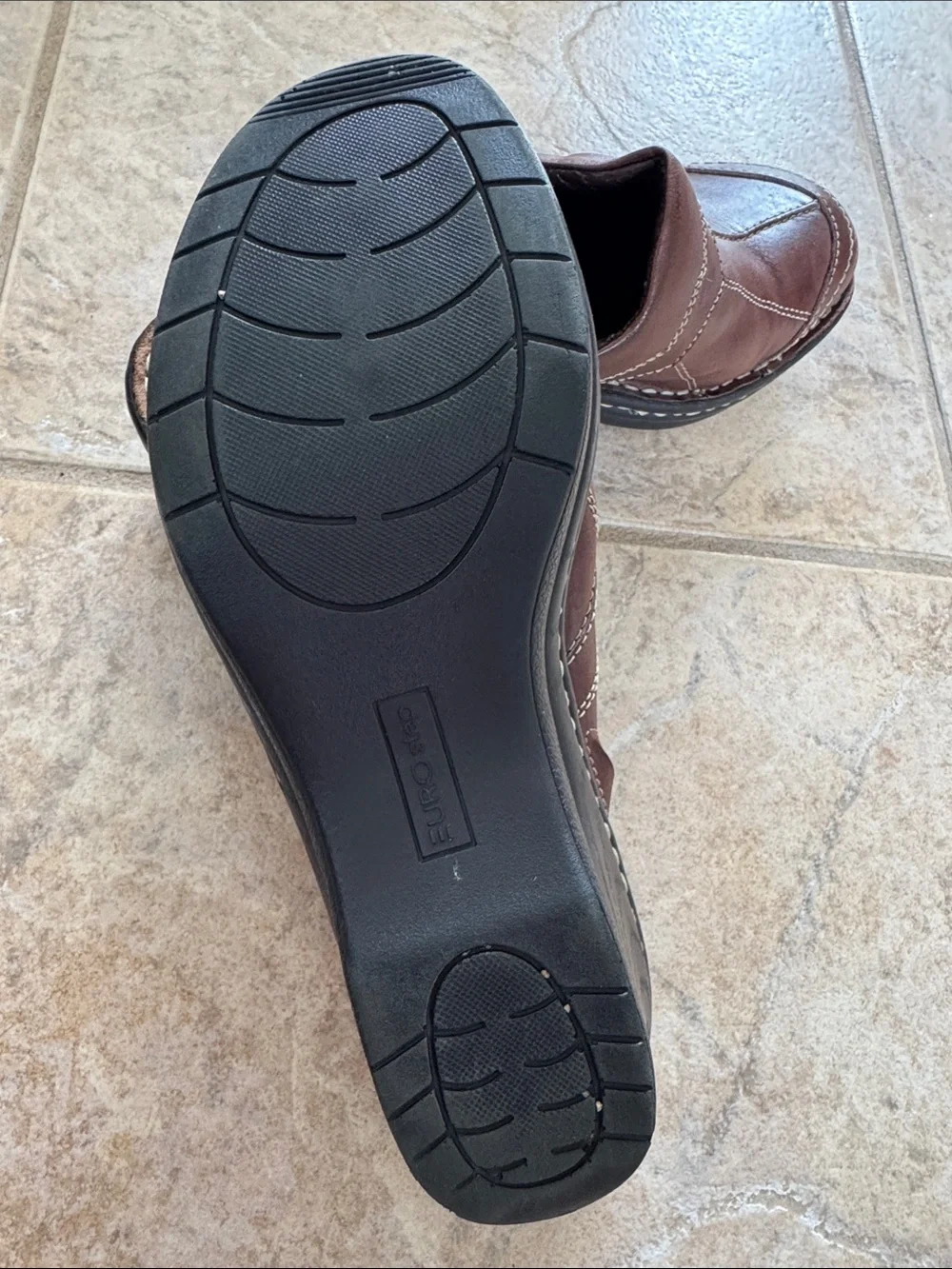 Eurostep women’s Brown Leather Slip-On Mules